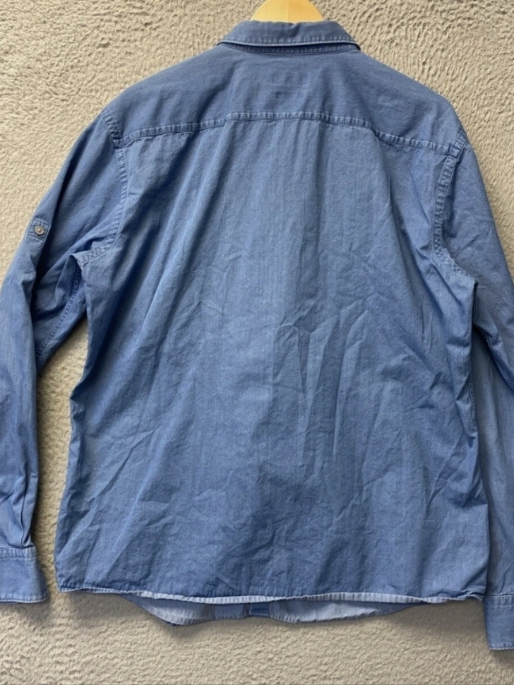 Hugo BOSS Light Blue Casual Button-Down Denim Shirt - Picture 2 of 4